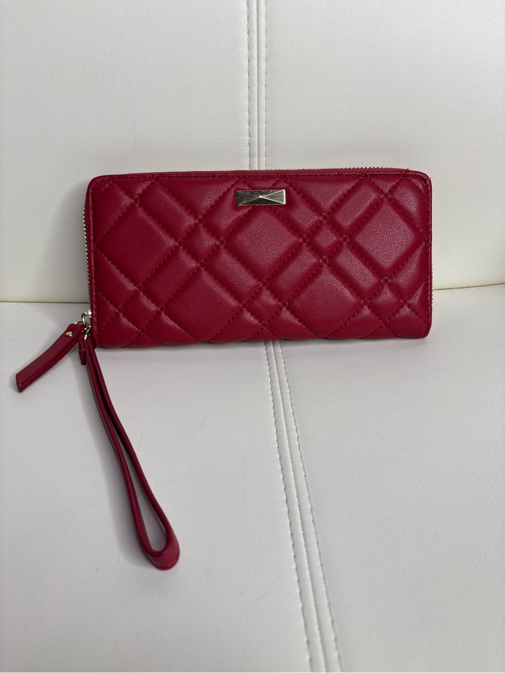 I.N.C. International Concepts Hazell Chevron Quilted Zip-Around Wallet Wristlet